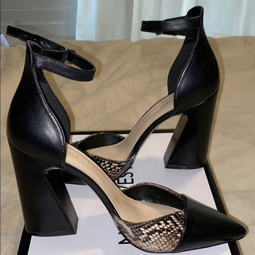 Nine West black snake print chunky pump heels